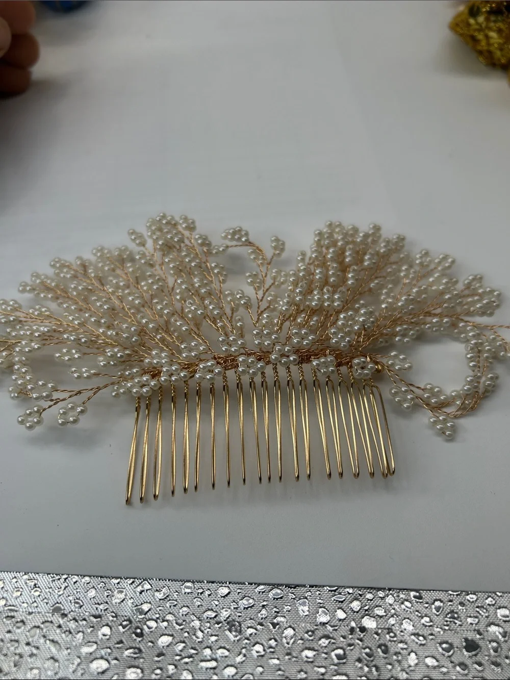 Gold Pearl Spray Hair Comb - Elegant White Pearl Accent